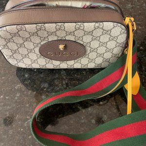 GUC Gucci Crossbody Bag with Red and Green Shoulder Strap